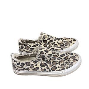 Yoki Leopard Slip-On Sneaker Size 10
